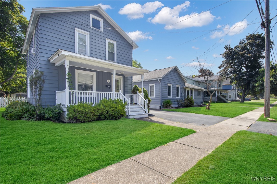 147 Lambert Avenue Pomfret, NY 14063 - Photo 3 of 31