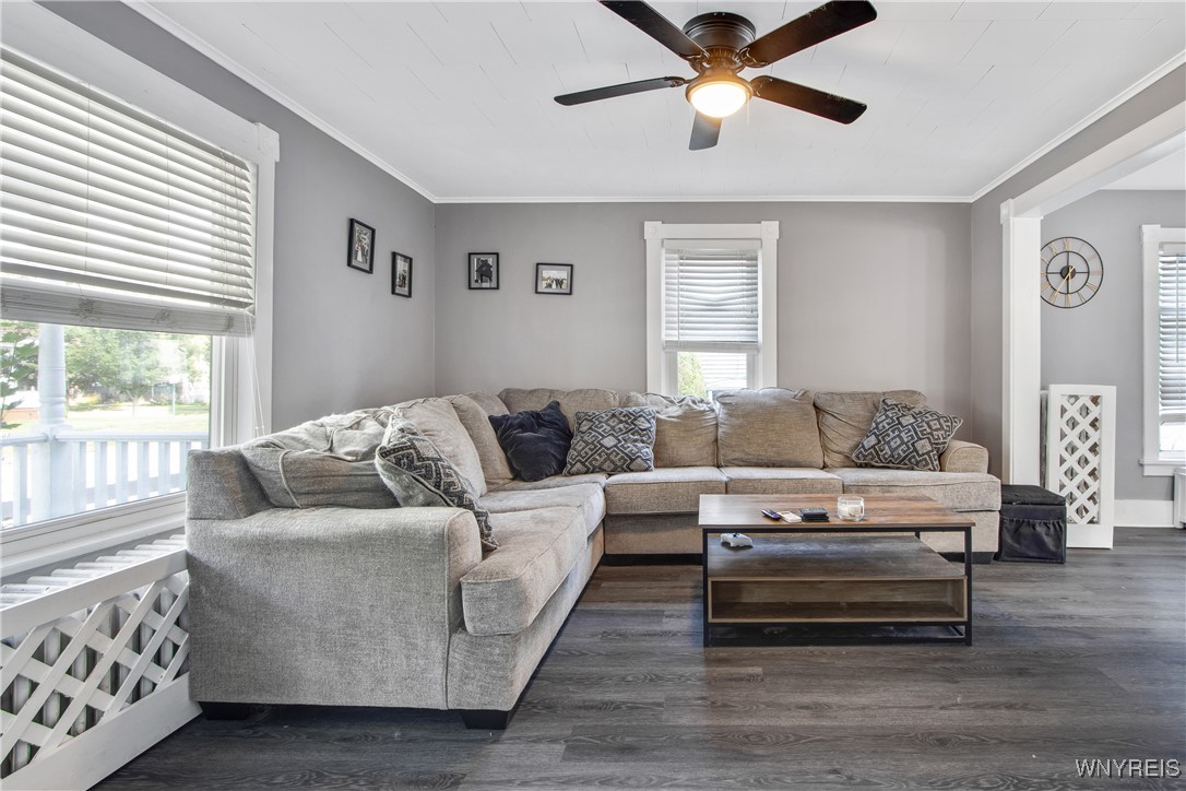 147 Lambert Avenue Pomfret, NY 14063 - Photo 6 of 31