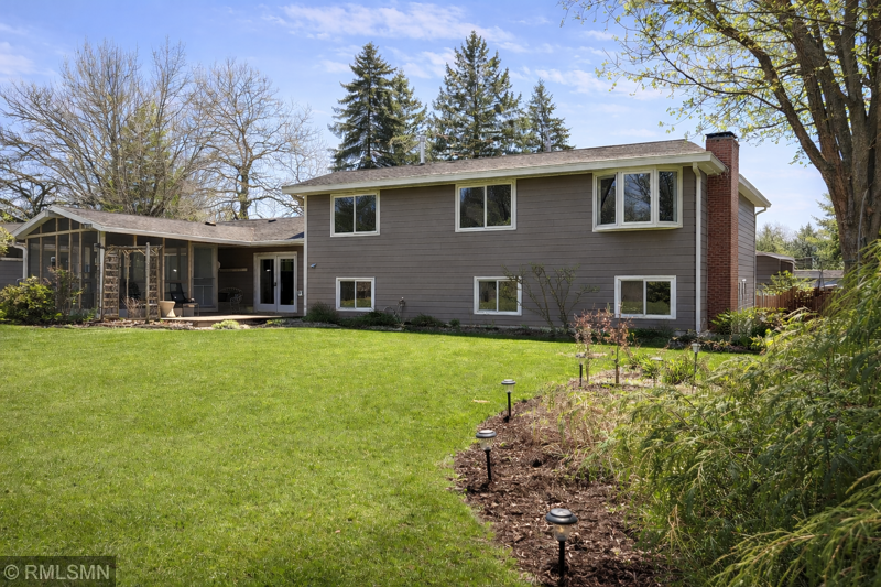 5770 West Main Street Maple Plain, MN 55359 - Photo 1 of 96