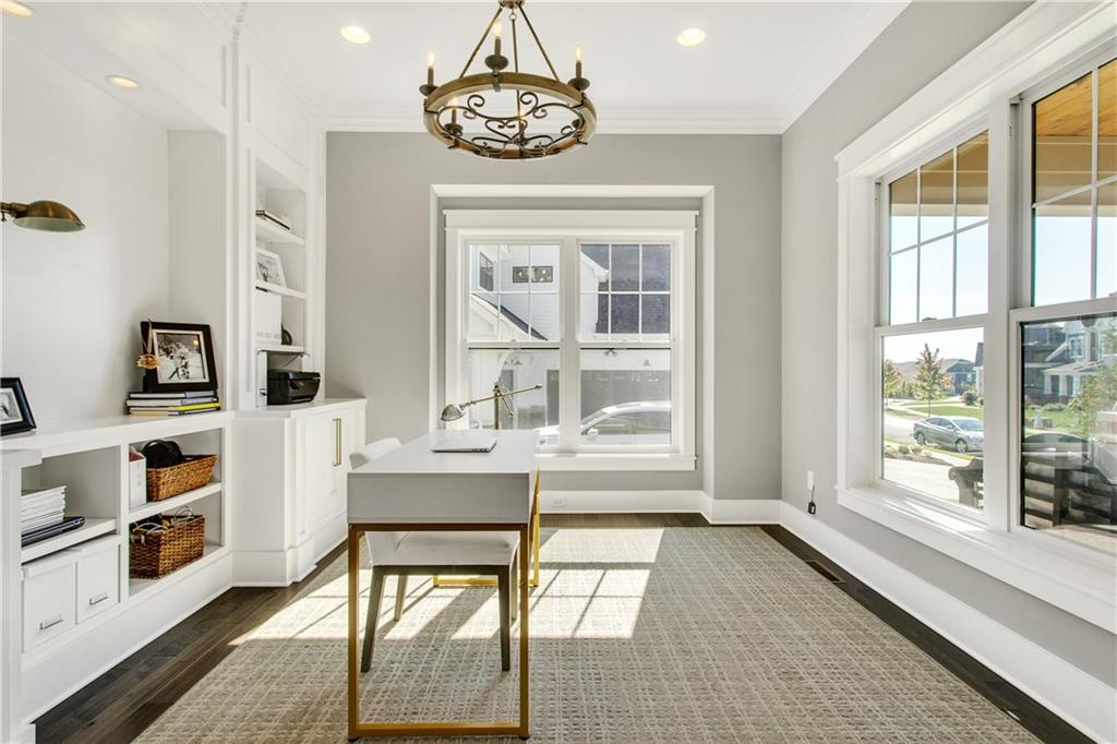 662 Chilliwack Lane Mars, PA 16046 - Photo 15 of 25 First floor den with custom built-in's!