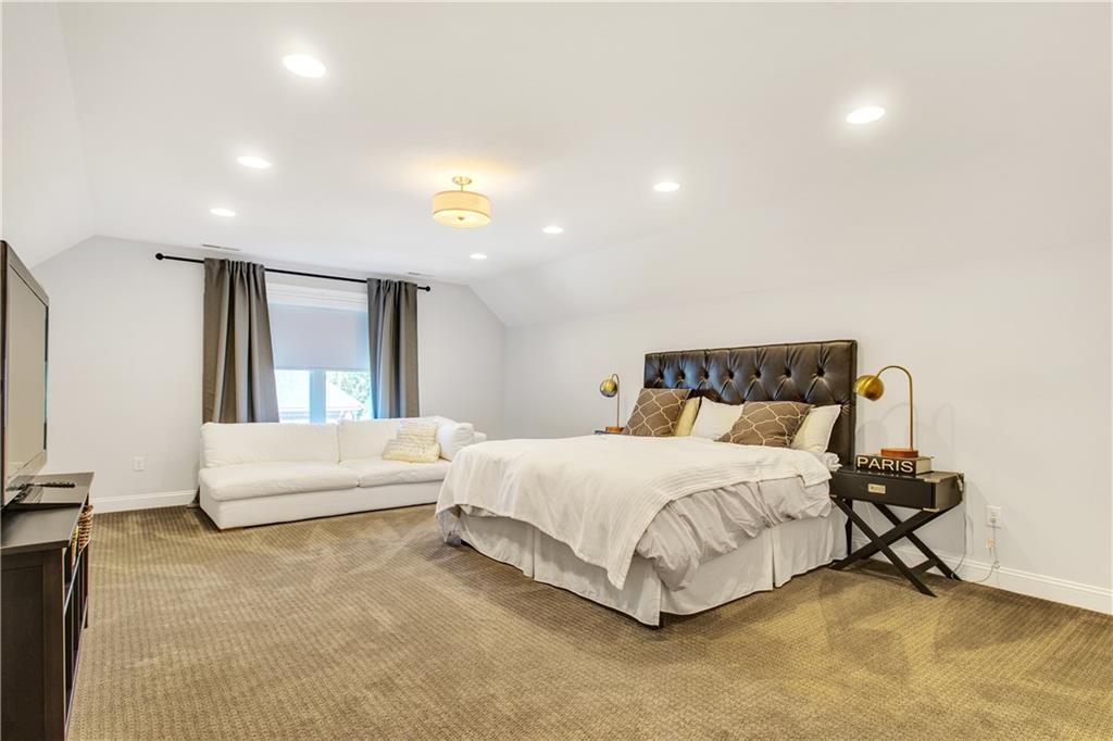 662 Chilliwack Lane Mars, PA 16046 - Photo 20 of 25 3rd floor guest suite or family room with full bath!