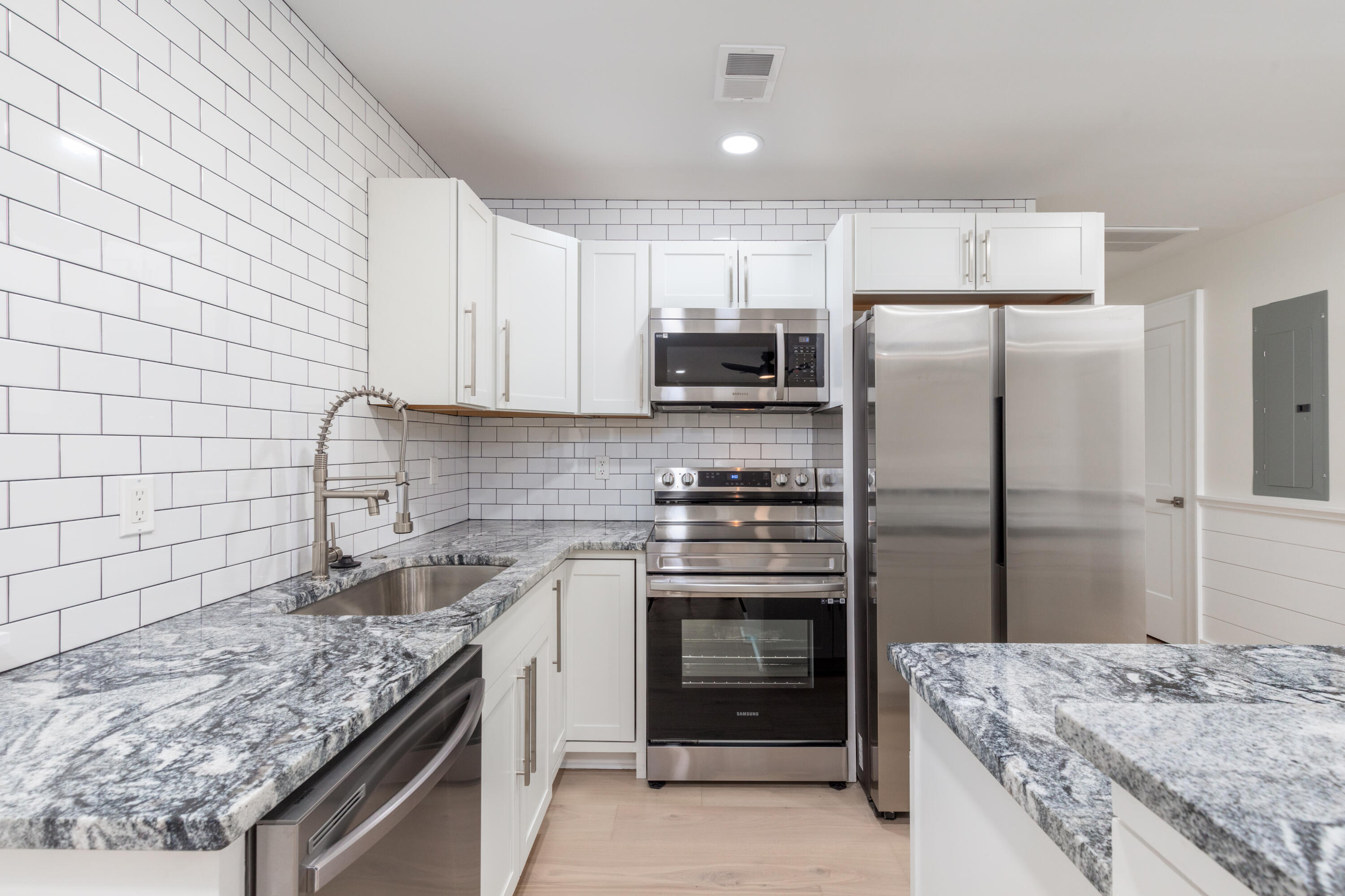 5232 Cherry Hill Road Hollywood, SC 29449 - Photo 6 of 18 5232 Cherryhill-10