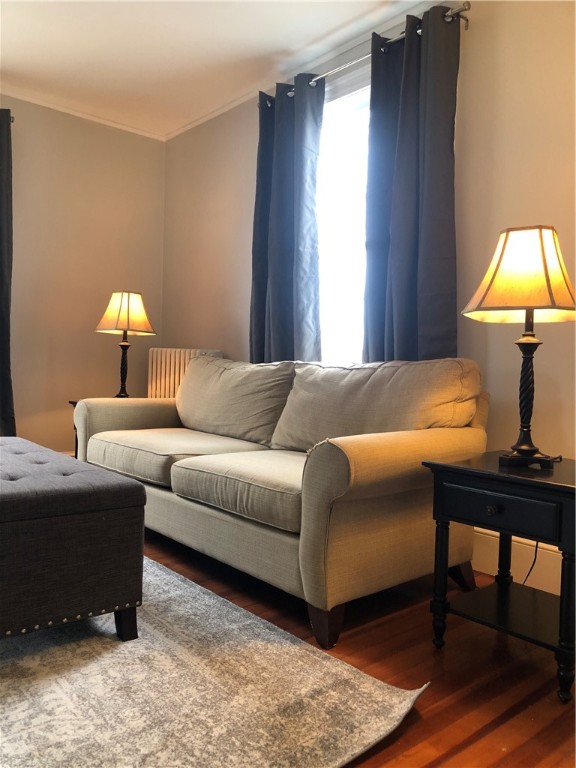 22 Carroll Avenue Newport, RI 02840 - Photo 3 of 30