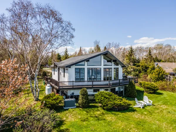 $539,999 | 487 Mason Bay Road, Jonesport, ME 04649