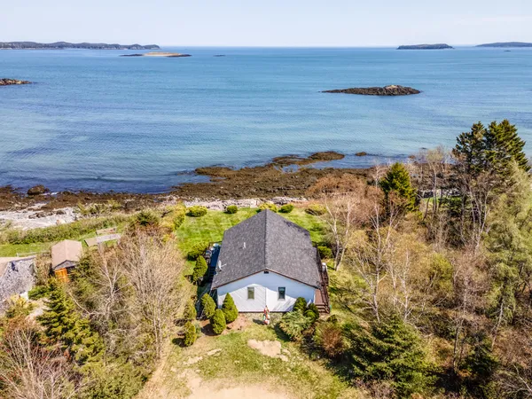 $539,999 | 487 Mason Bay Road, Jonesport, ME 04649
