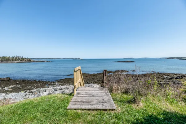$539,999 | 487 Mason Bay Road, Jonesport, ME 04649