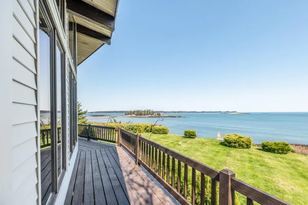 $539,999 | 487 Mason Bay Road, Jonesport, ME 04649