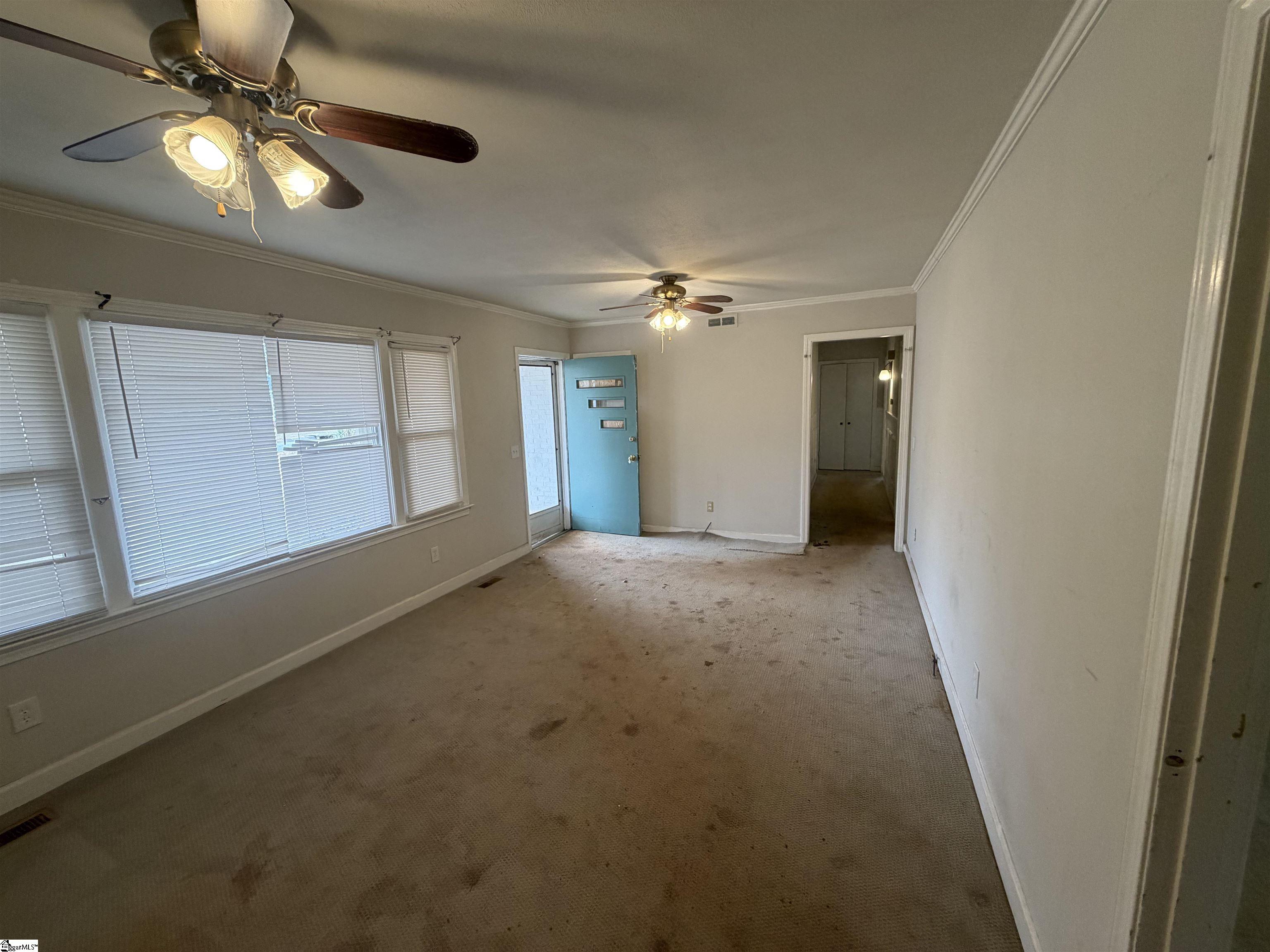 107 Looneybrook Drive Fountain Inn, SC 29644 - Photo 3 of 30