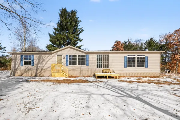 $209,900 | 17790 Monroe Road, Morley, MI 49336