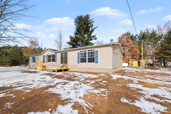 $209,900 | 17790 Monroe Road, Morley, MI 49336