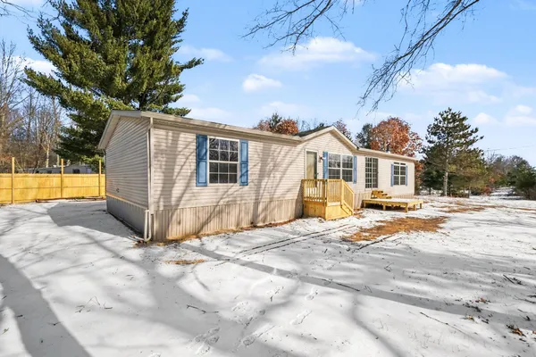 $209,900 | 17790 Monroe Road, Morley, MI 49336
