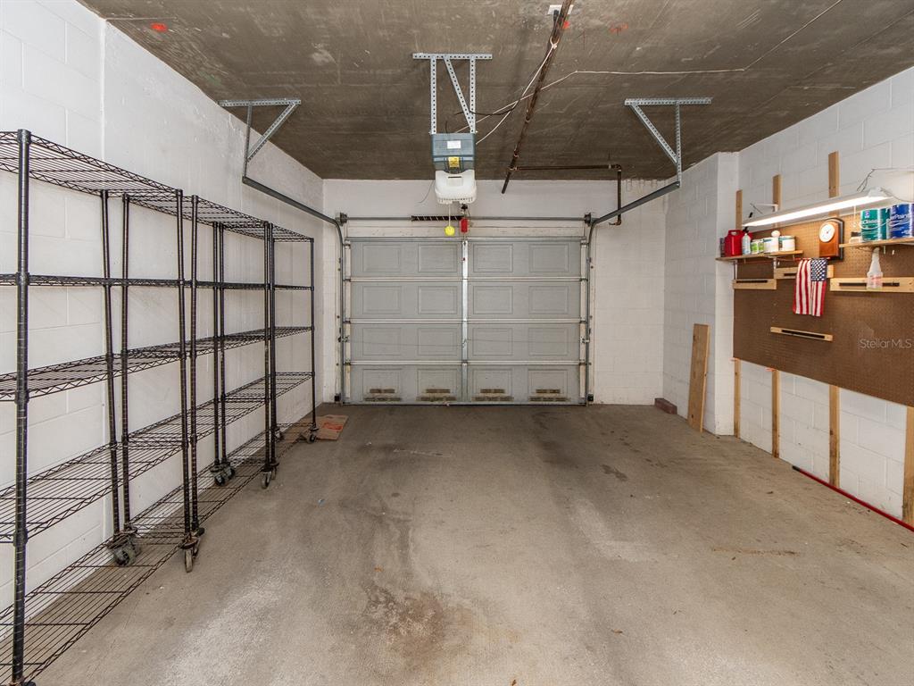 6550 Shoreline Drive, Unit 7502 St. Petersburg, FL 33708 - Photo 22 of 30 a view of a garage