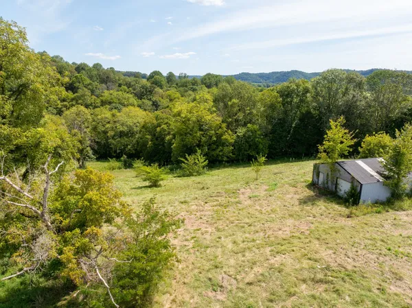 $725,000 | 4125 Dry Creek Road, Celina, TN 38551