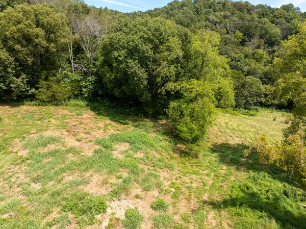 $725,000 | 4125 Dry Creek Road, Celina, TN 38551