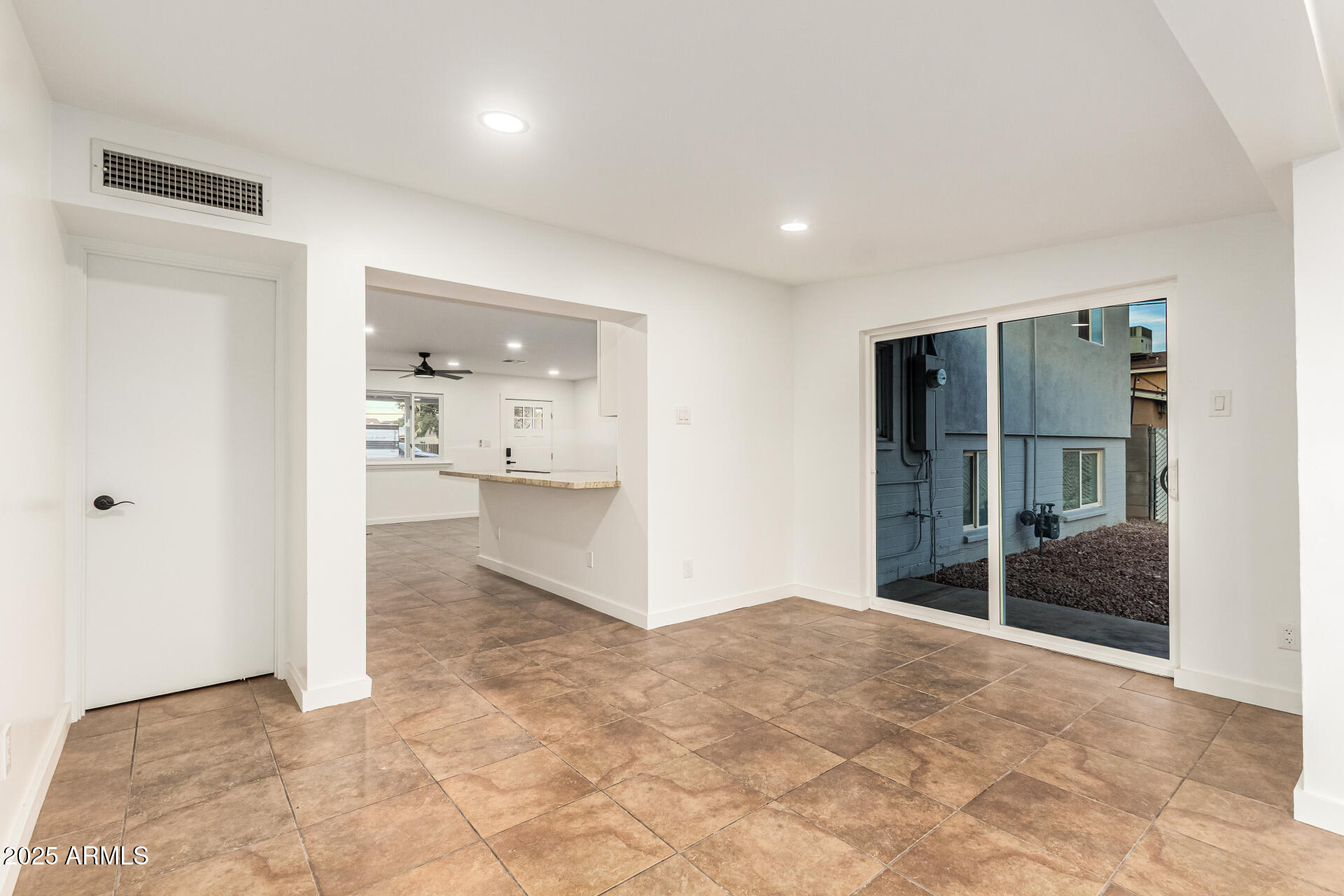 715 East Taylor Street Tempe, AZ 85288 - Photo 15 of 48 38-Taylor