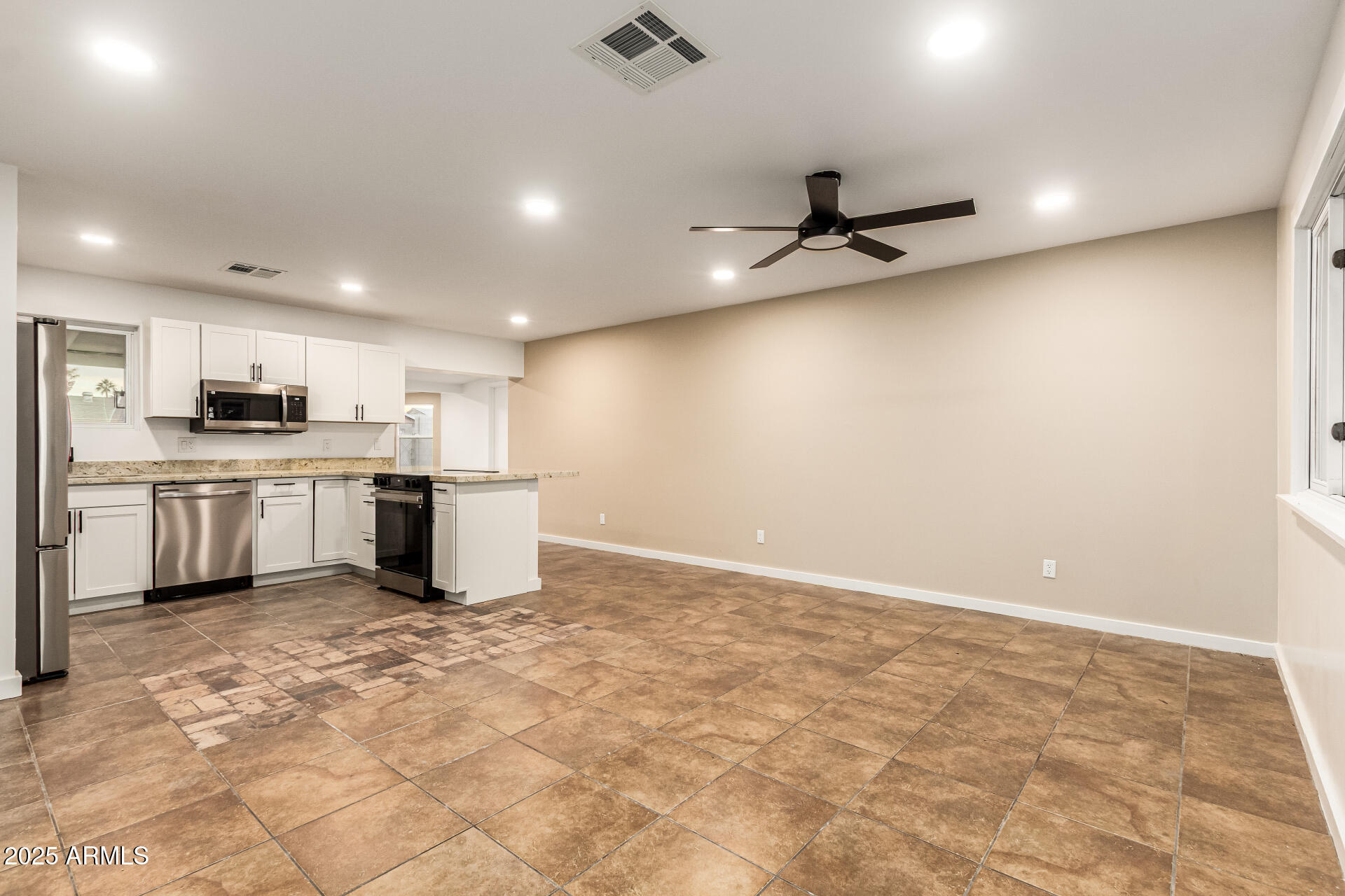 715 East Taylor Street Tempe, AZ 85288 - Photo 16 of 48 14-Taylor