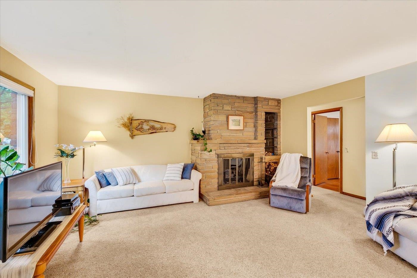 1917 Manley Street Madison, WI 53704 - Photo 15 of 33
