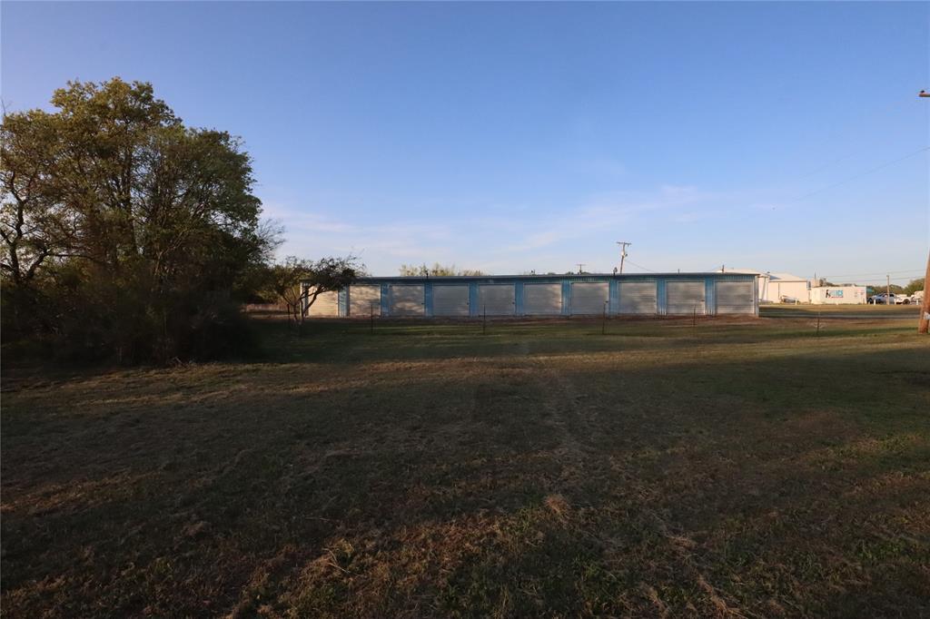 1437 West Loop 254 Ranger, TX 76470 - Photo 23 of 27 a view of outdoor space and yard
