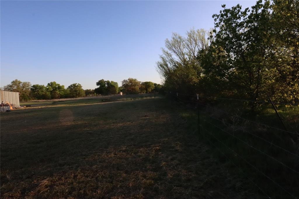 1437 West Loop 254 Ranger, TX 76470 - Photo 24 of 27 a view of outdoor space and yard