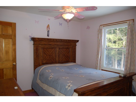 37 Riverside Drive Sunapee, NH 03782 - Photo 14 of 23