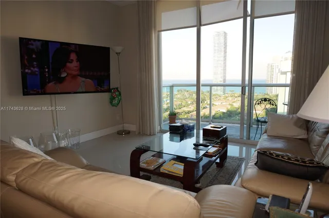 $3,500 | 19390 Collins Avenue, Unit PH26, Sunny Isles Beach, FL 33160