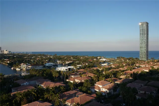$3,500 | 19390 Collins Avenue, Unit PH26, Sunny Isles Beach, FL 33160