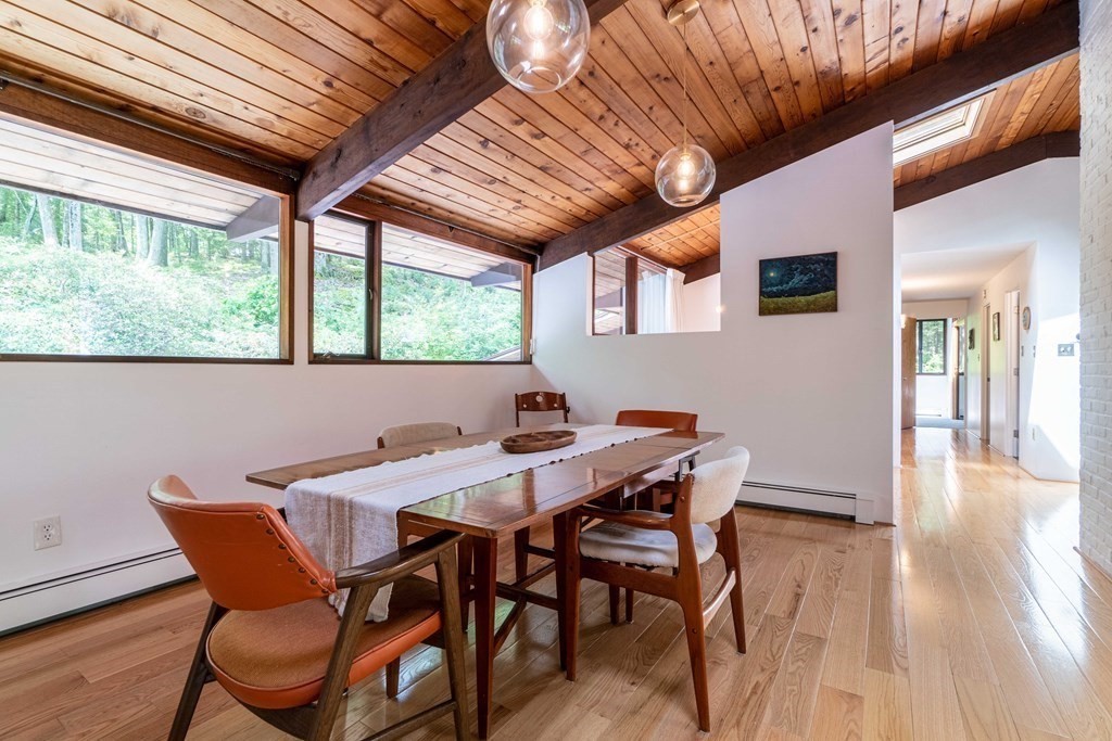 17 Stonehedge Road Lincoln, MA 01773 - Photo 10 of 42 Gallery Image 10