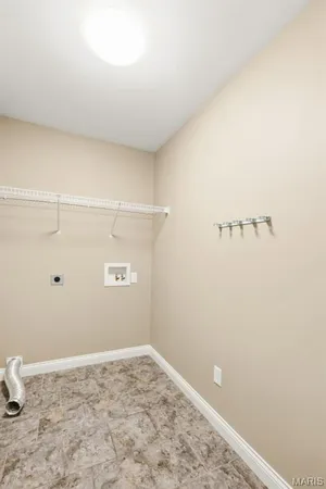 $1,985 | 305 Shadow Trace Drive, Wentzville, MO 63385