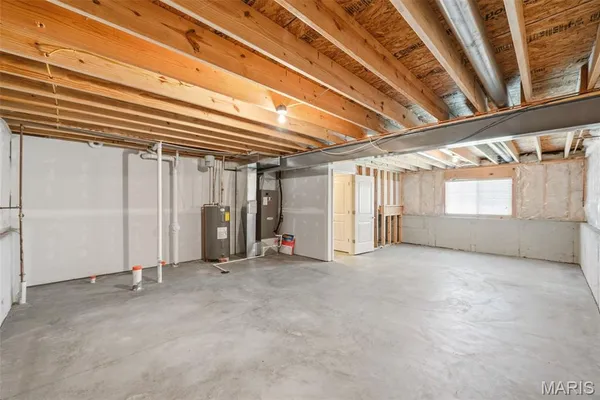 $1,985 | 305 Shadow Trace Drive, Wentzville, MO 63385