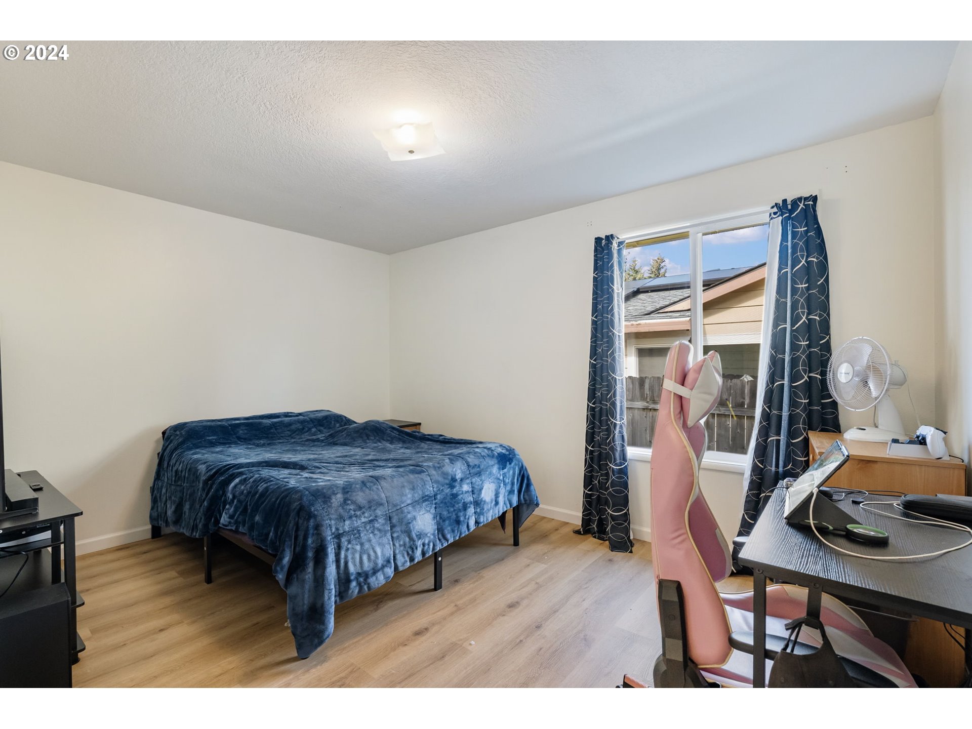 20858 Southwest Rosa Drive Beaverton, OR 97078 - Photo 24 of 35 Bedroom