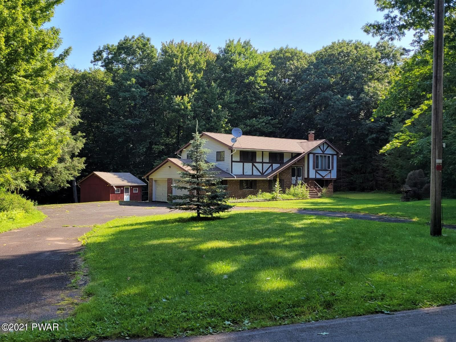 252 Mozzette Road Canadensis, PA 18325 - Photo 2 of 23 IMG_0100