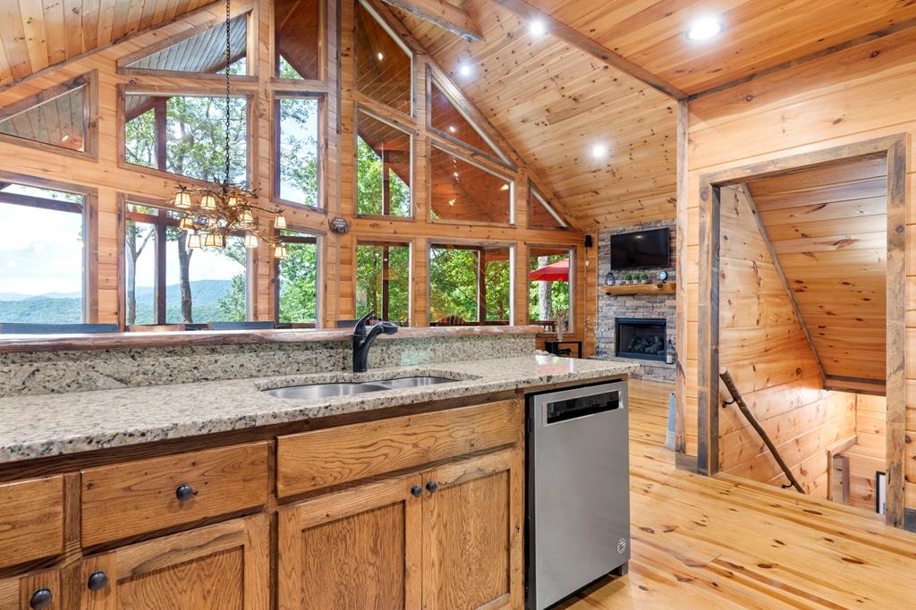 176 Cochise Road Cherry Log, GA 30522 - Photo 10 of 55