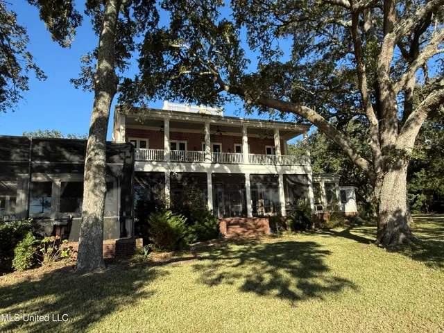 $2,400,000 | 12001 Pointe Aux Chenes Road, Ocean Springs, MS 39564