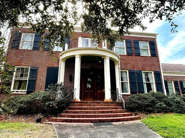 $2,400,000 | 12001 Pointe Aux Chenes Road, Ocean Springs, MS 39564