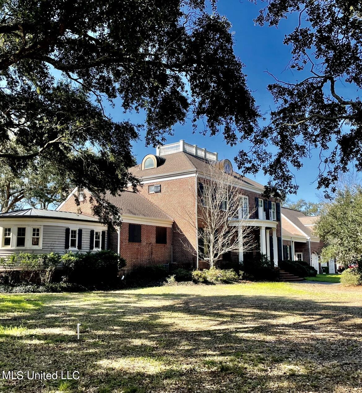 12001 Pointe Aux Chenes Road Ocean Springs, MS 39564 - Photo 14 of 143 6 Br 4.5 Ba Brick
