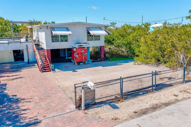 $549,000 | 744 Trinidad Lane, Summerland Key, FL 33042