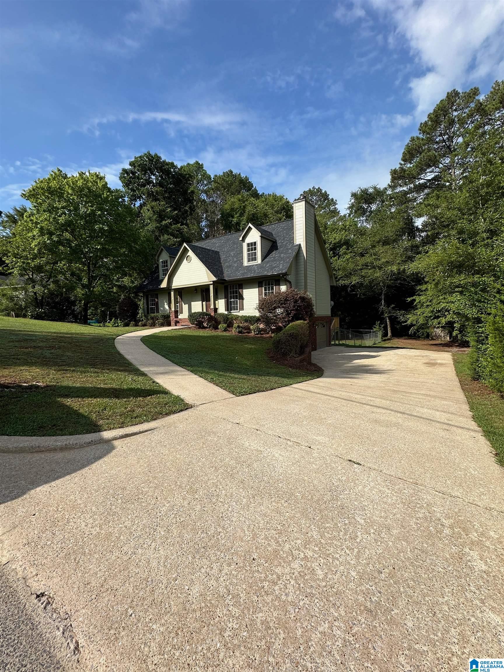 5517 Katrix Lane Pinson, AL 35126 - Photo 2 of 50