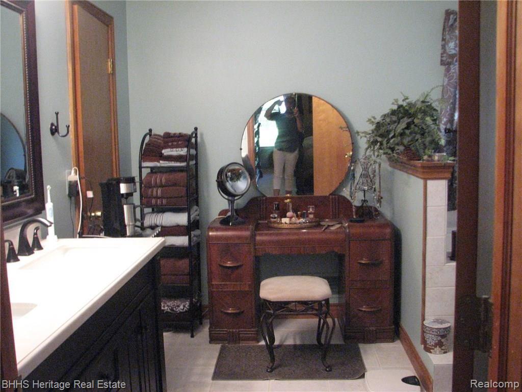 8756 McClements Road Brighton, MI 48114 - Photo 10 of 42 Master Bath