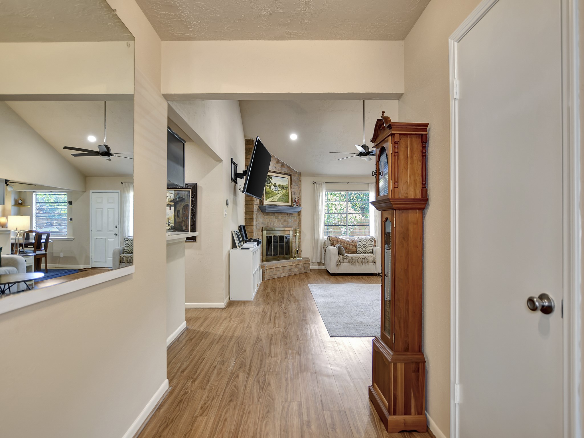 21902 Meadowhill Drive Spring, TX 77389 - Photo 5 of 39