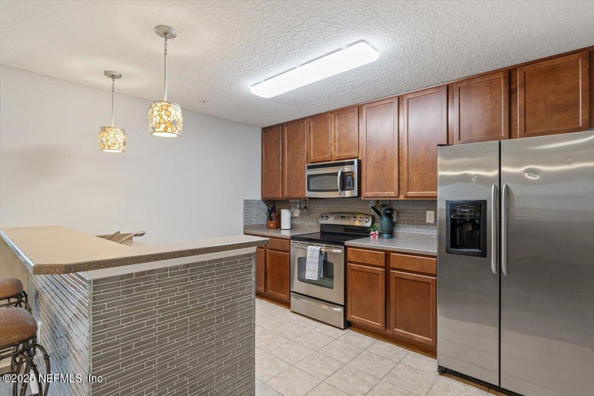 224 Larkin Place, Unit 109 St. Johns, FL 32259 - Photo 2 of 7 Kitchen