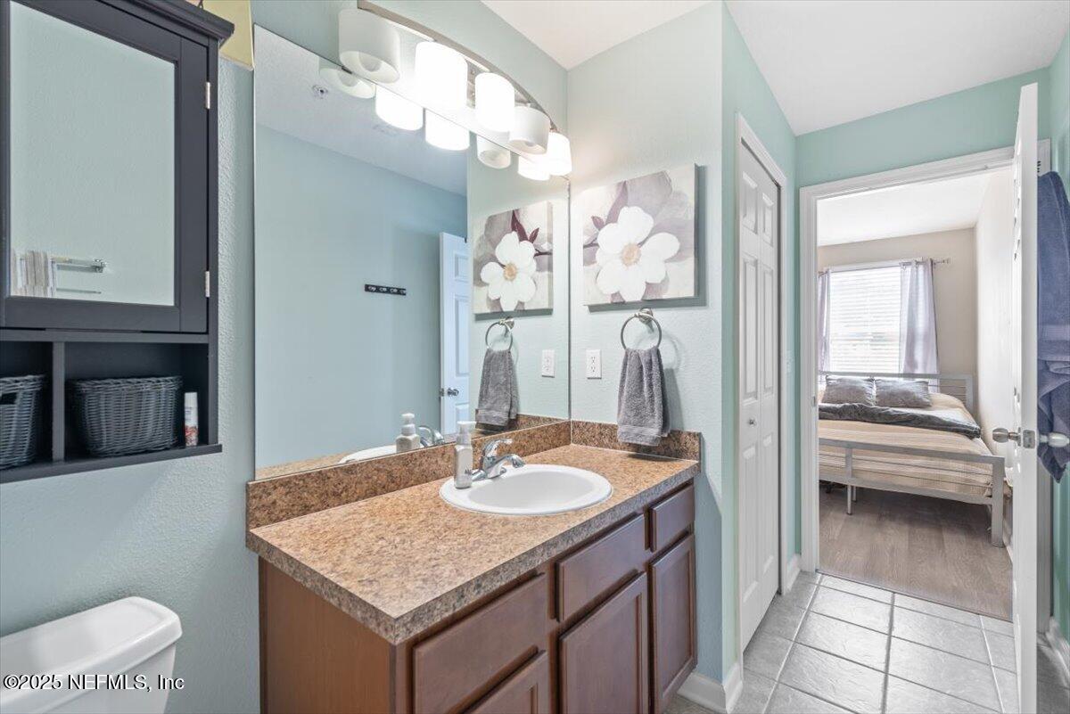 224 Larkin Place, Unit 109 St. Johns, FL 32259 - Photo 4 of 7 Primary Bathroom