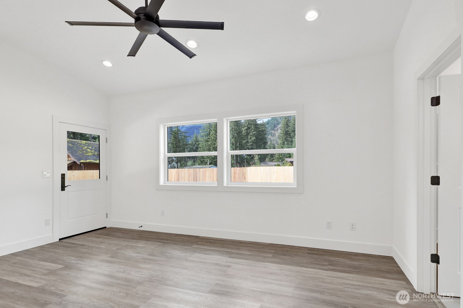 8679 Bell Court Maple Falls, WA 98266 - Photo 19 of 35