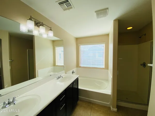 $2,299 | 1382 South Ponderosa Drive, Gilbert, AZ 85296