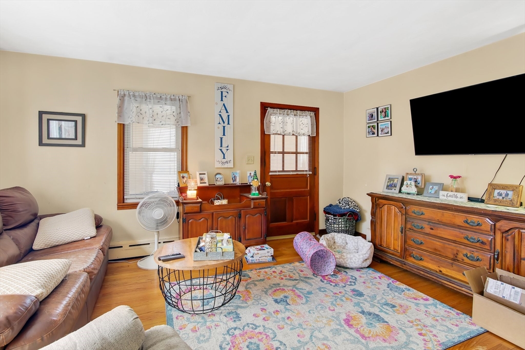 267 Lockhouse Road Westfield, MA 01085 - Photo 16 of 26 Gallery Image 16