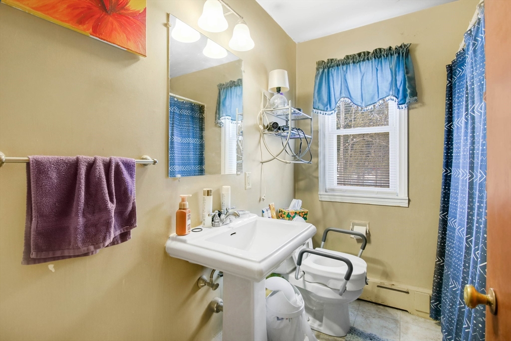 267 Lockhouse Road Westfield, MA 01085 - Photo 26 of 26 Gallery Image 26