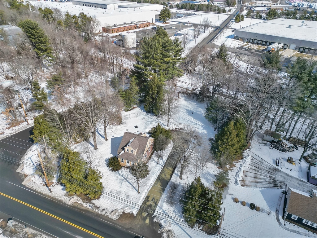 267 Lockhouse Road Westfield, MA 01085 - Photo 7 of 26 Gallery Image 7