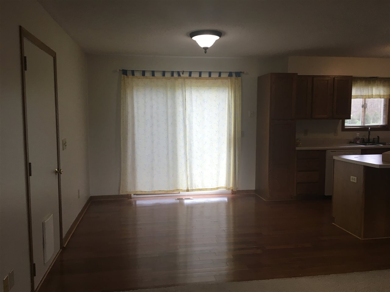 2667 North Nottawa Road Mount Pleasant, MI 48858 - Photo 4 of 7 1830738-3.JPG