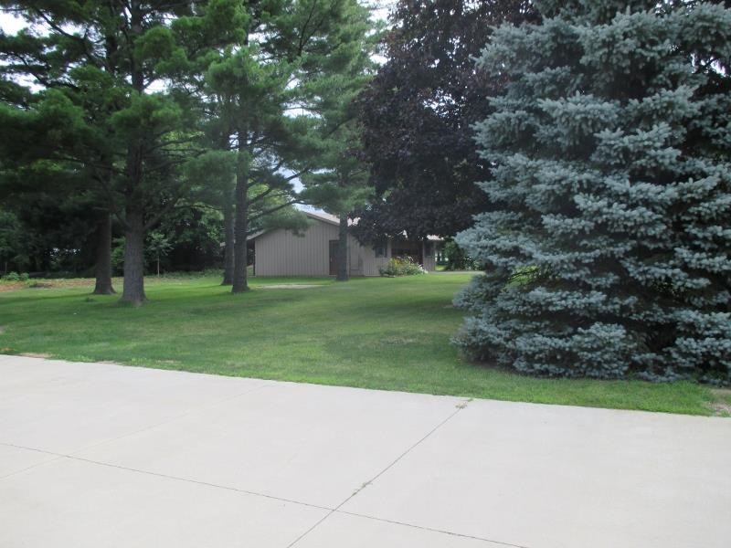 701 Spring Street Fremont, IN 46737 - Photo 3 of 4