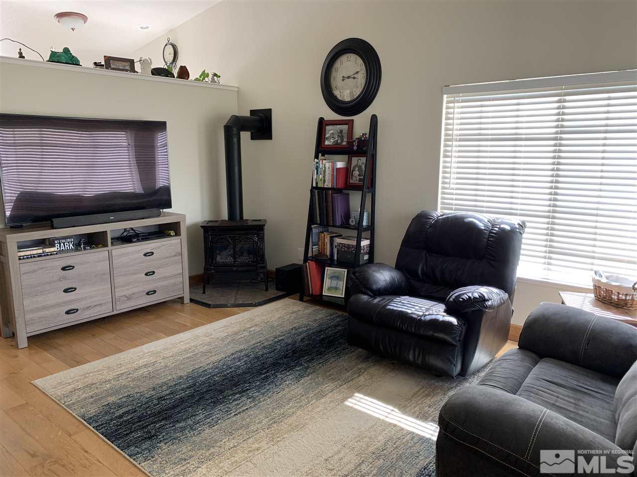 17754 Georgetown Drive Reno, NV 89508 - Photo 3 of 20 Photo 3