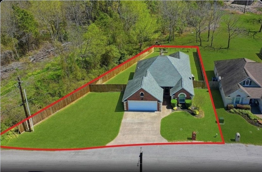 232 North Dixie Street Brenham, TX 77833 - Photo 41 of 43